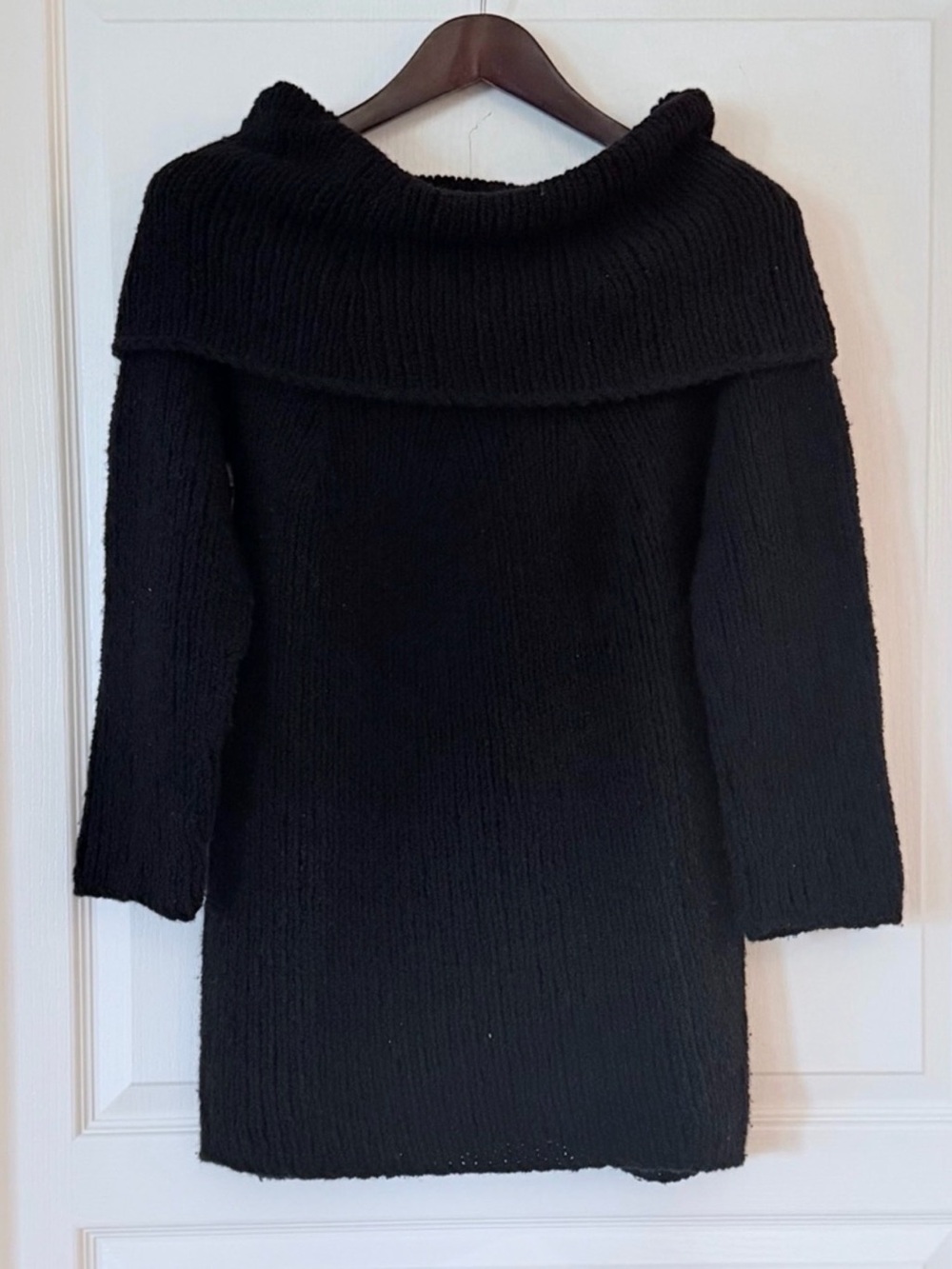Donna Karan Cashmere Oversized Black Off-the-Shoulder Ribbed Knit Sweater